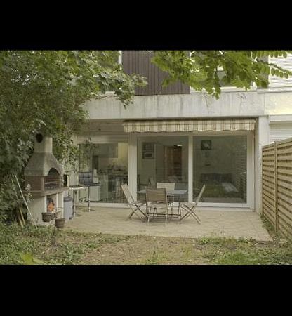 Bed and Breakfast Se: 13A Rue Des Touleuses Pourpre Сержи Экстерьер фото